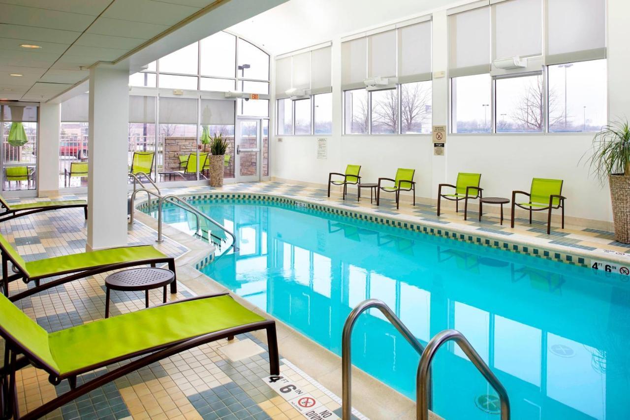 Springhill Suites By Marriott Chicago Waukegan/Gurnee Экстерьер фото